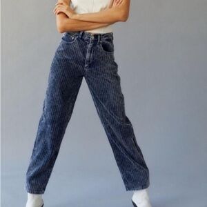 BDG high rise baggy corduroy jeans size 29